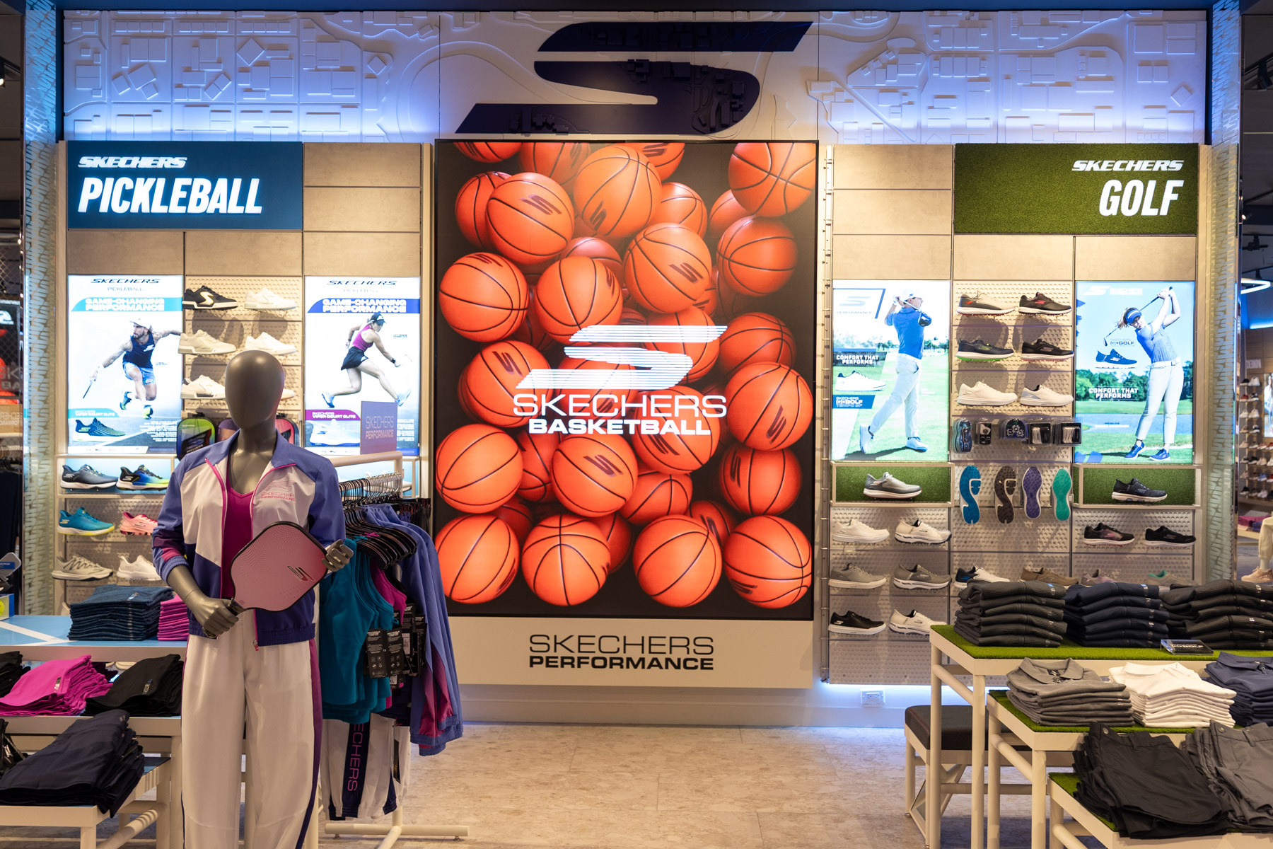 Skechers Flagship 2 by BRDG Studios