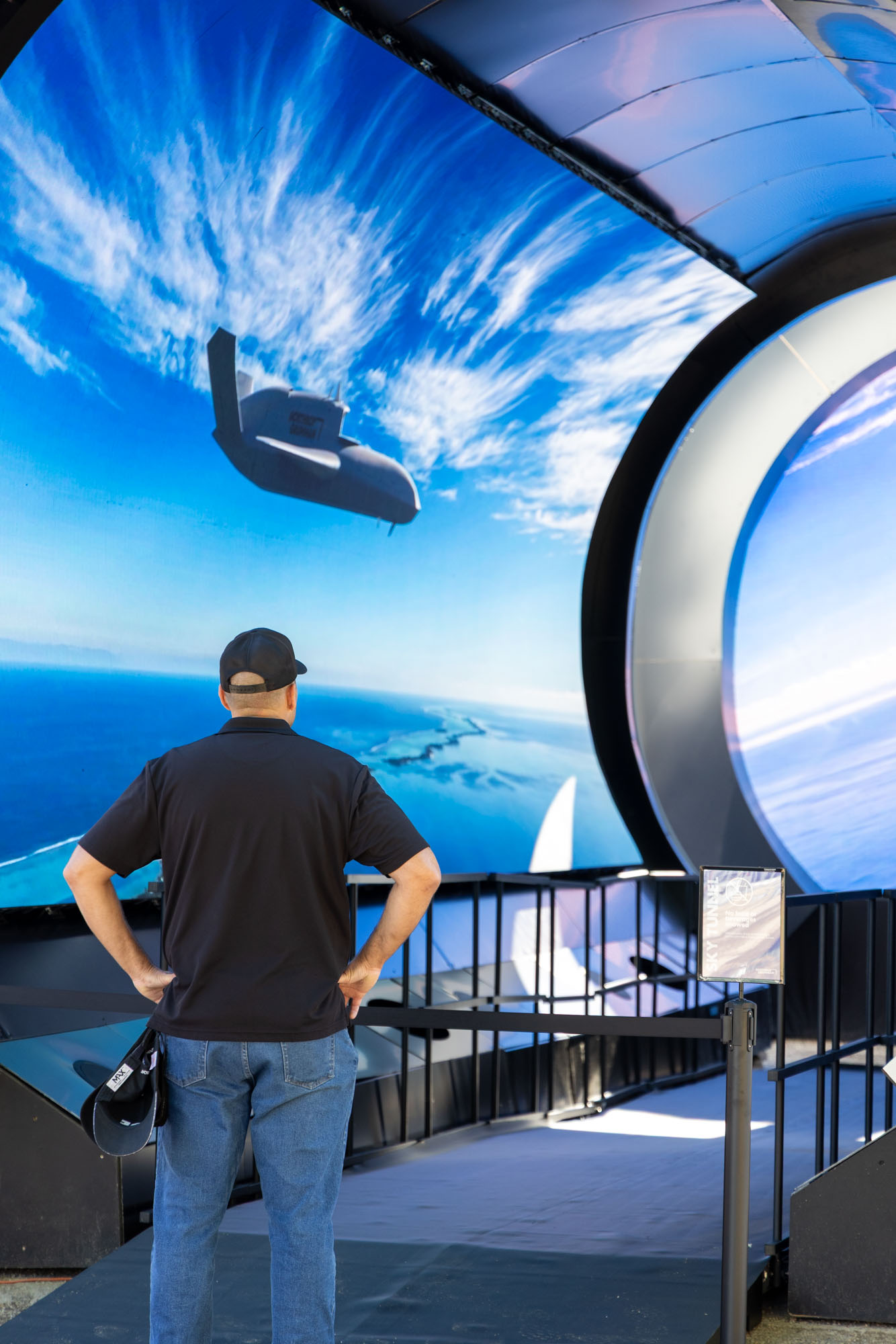 Northrop Grumman Sky Tunnel 9 by BRDG Studios